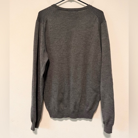Brooks Brothers Extra Fine Italian Merino Wool Blend Grey V Neck Sweater M - Picture 6 of 14